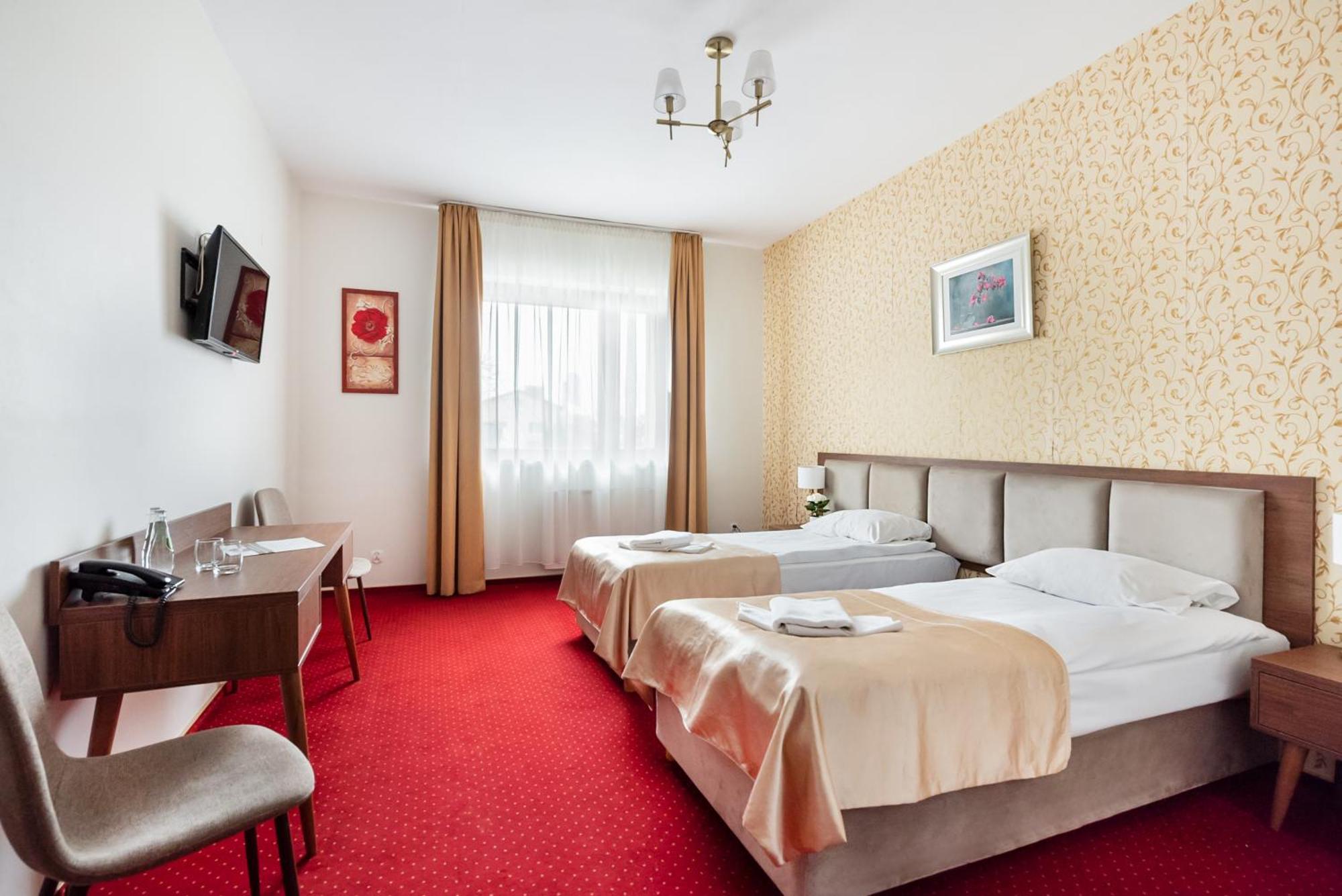Hotel Arkadia Варшава Экстерьер фото